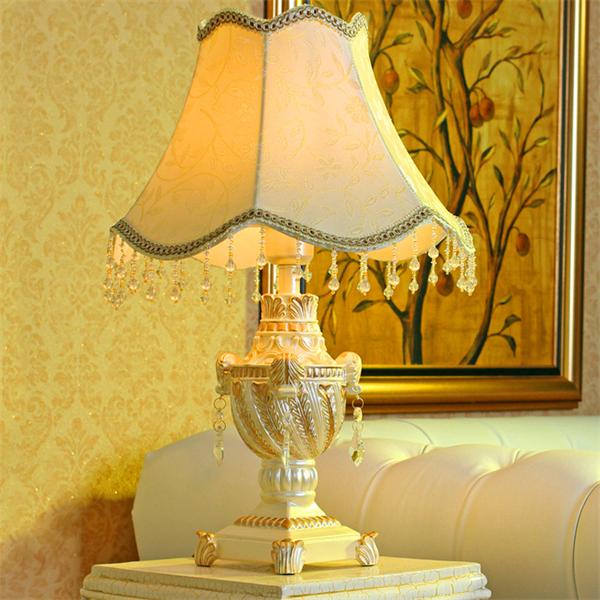 別墅臥室臺燈